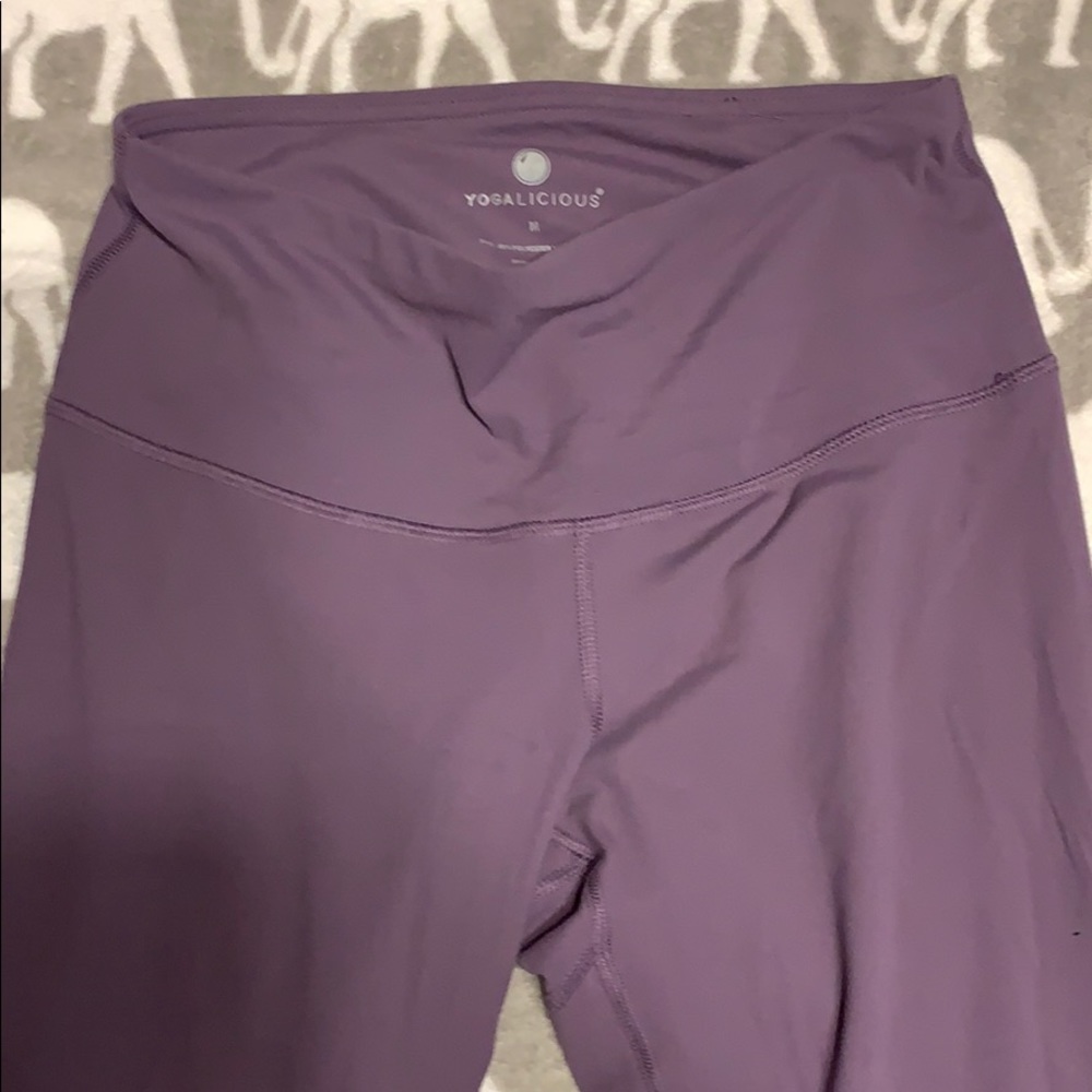 Yogalicious leggings with slits down back